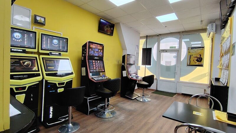 Titulescu, stradal, 47mp